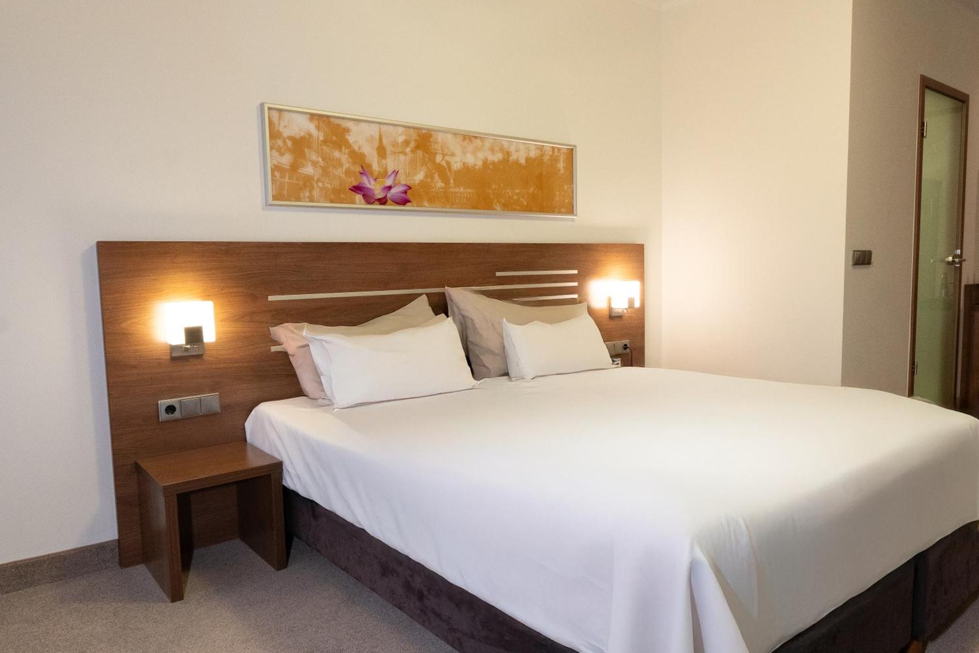 Hotel Bruehlerhoehe Erfurt Zewnętrze zdjęcie